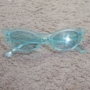 MUST GO❗F21 Teal Sunglasses